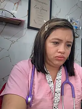 Melany-1 live cam on StripChat