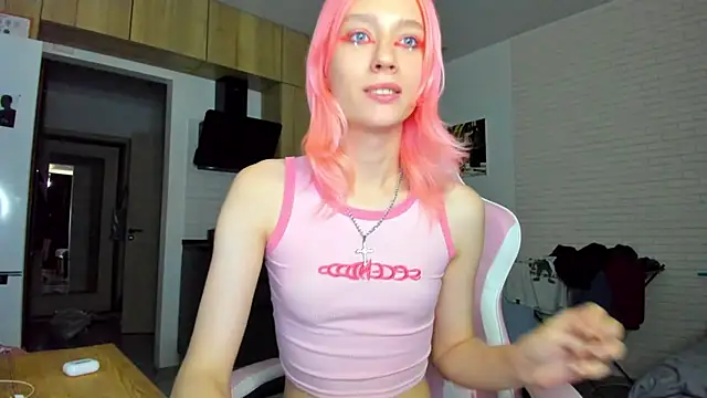 _Alice_Kitty live cam on StripChat