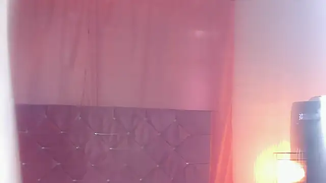 NaylaRosse live cam on StripChat