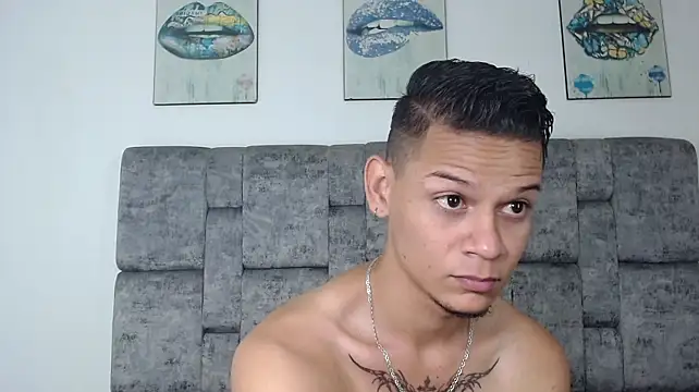 axcel_boy_ live cam on StripChat