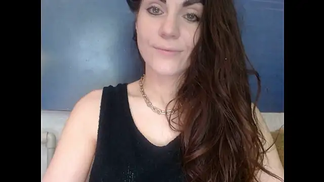 AliceTailor live cam on StripChat