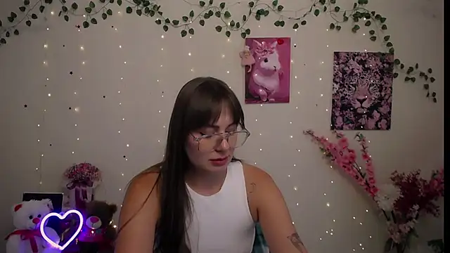 Amanda_Bright_ live cam on StripChat