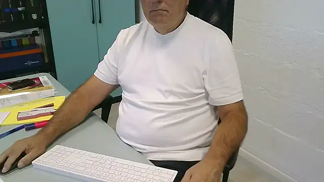 Bsxmaturo61 live cam on StripChat