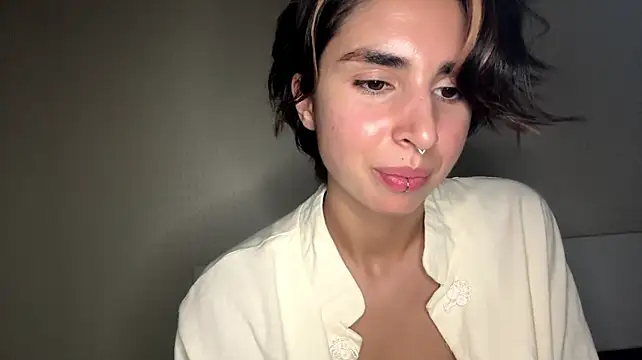 JessiaRuezga live cam on StripChat