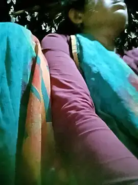 Soniahot02