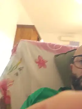Dolceporco19 live cam on StripChat