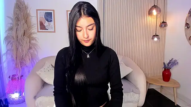 Bella_rochee live cam on StripChat
