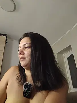 Webcam Model(Noraa_me) is live
