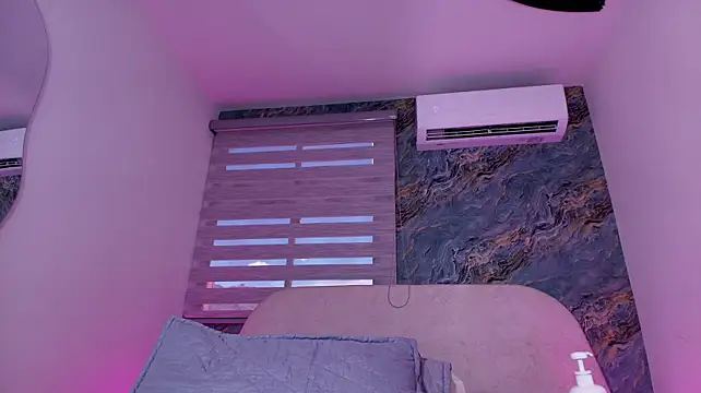 anais_dl live cam on StripChat
