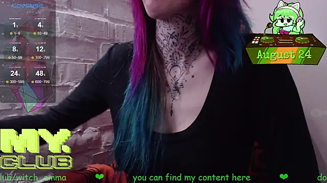Witch_Emma webcam