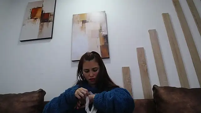 Ari_Stonne live cam on StripChat