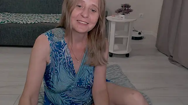 Saule_V live cam on StripChat