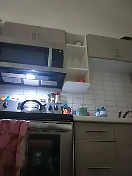 LucidLucy live webcam