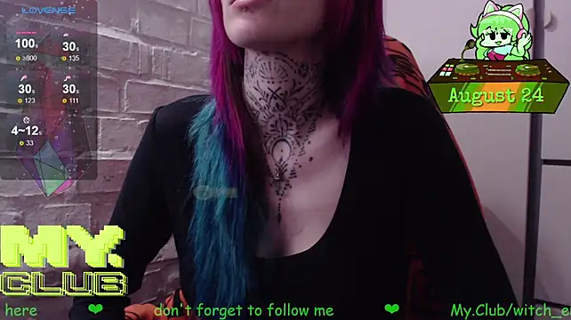 Witch_Emma live cam on StripChat