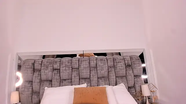 dannavelez26 live cam on StripChat
