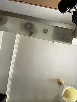 Hotmomcheckk_