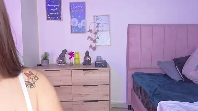 bluee_hazell