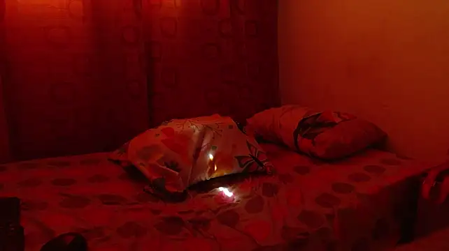 Lunaa__Velvet