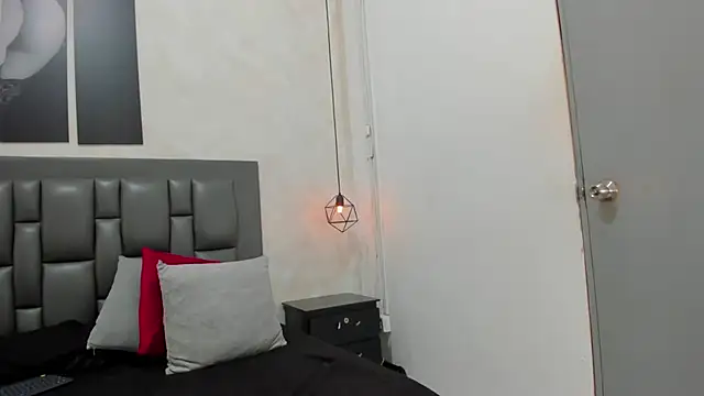 dakota_roussee