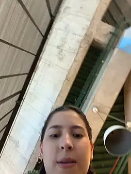 LittleDoll___ webcam