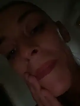 Bellalolahot