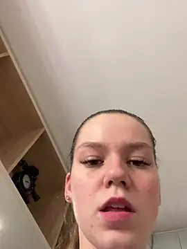 PeachCheeks_