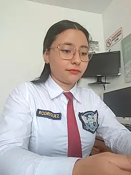 Queen_linda1 live cam on StripChat