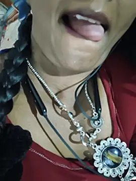 madhushree143 live cam on StripChat