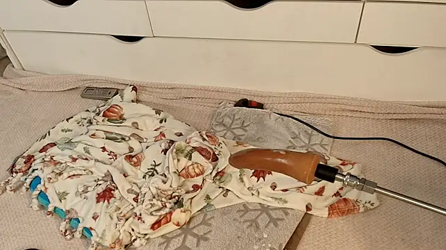 BlazzingASS live cam on StripChat