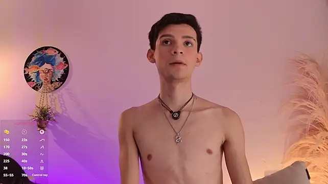 VicenteFerrer live cam on StripChat