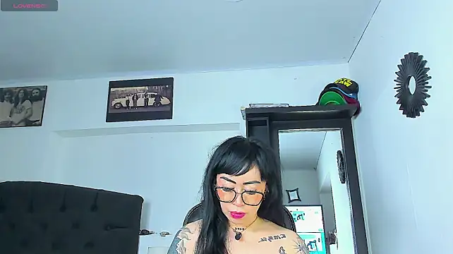 Vicky_hotmilf