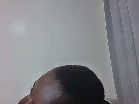 prettyshontel live cam on StripChat
