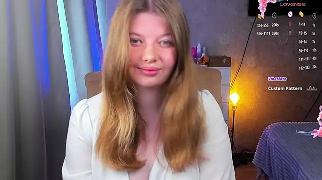 Vivian_cutie live cam on StripChat