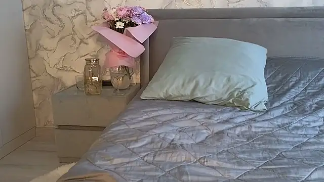 you_desire live cam on StripChat