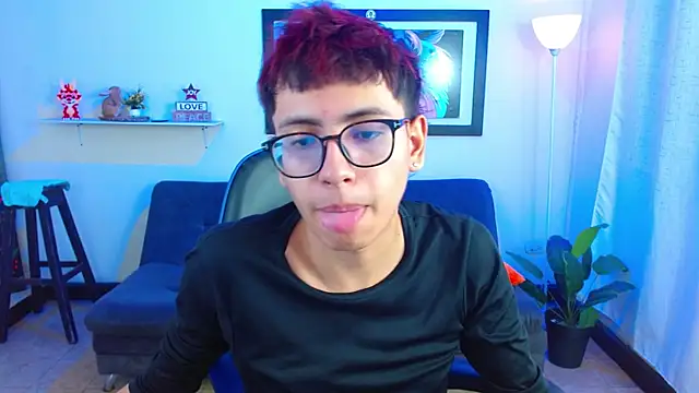 alexcum_18 live cam on StripChat