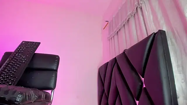 stephany_doll_ live cam on StripChat