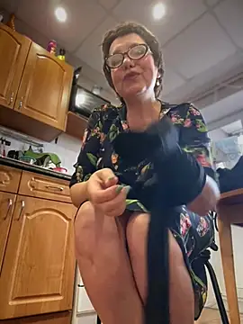 bettybutter_ live sex cam