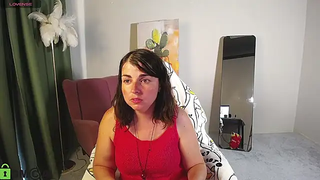 MartaEdams live cam on StripChat