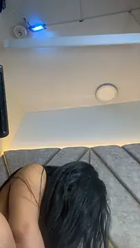 valenlopezz_ live cam on StripChat