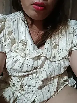 -Yeyi- live cam on StripChat