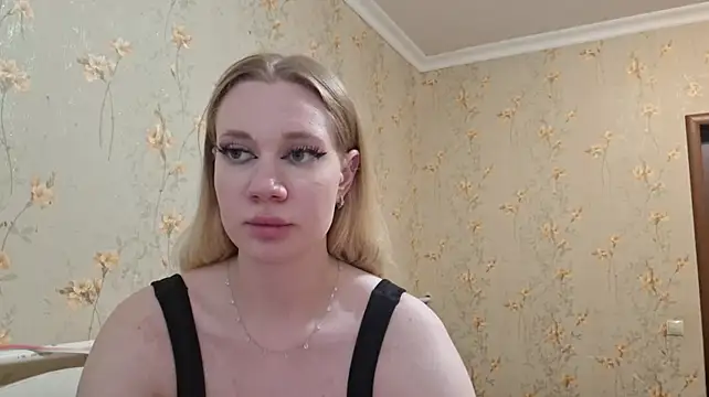 renna_rine live cam on StripChat