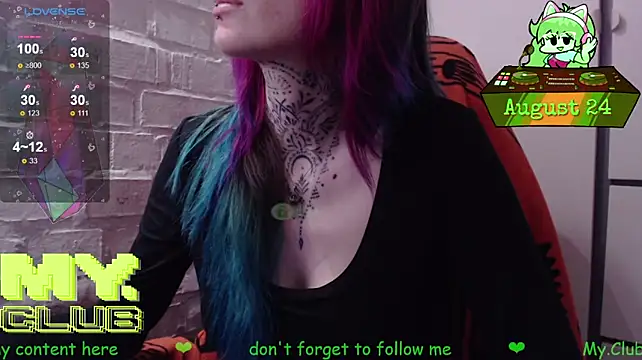 Witch_Emma live cam on StripChat