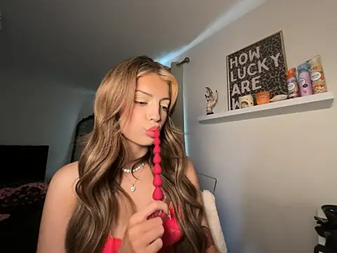 leahlegsterx live cam on StripChat