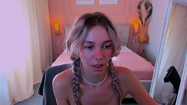 LuluAlis live webcam