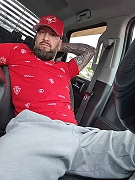 Beardedtattood live sex cam