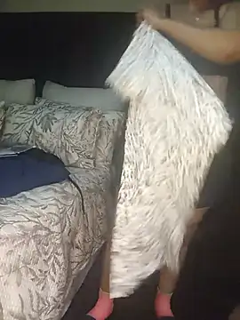 BOTTYANGELxx1 live cam on StripChat