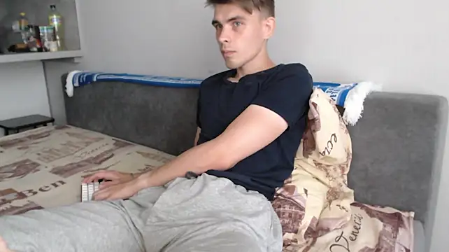 Student_Oliver's live cam