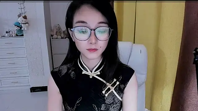 NIAN-er live cam on StripChat
