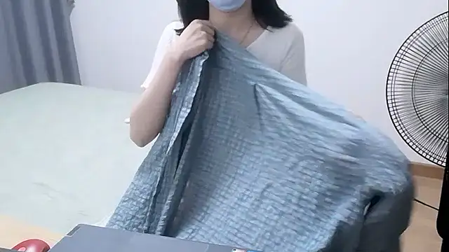 xinyibao live cam on StripChat