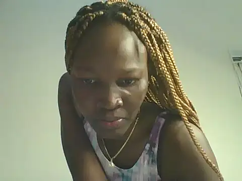 Mimo254 live cam on StripChat